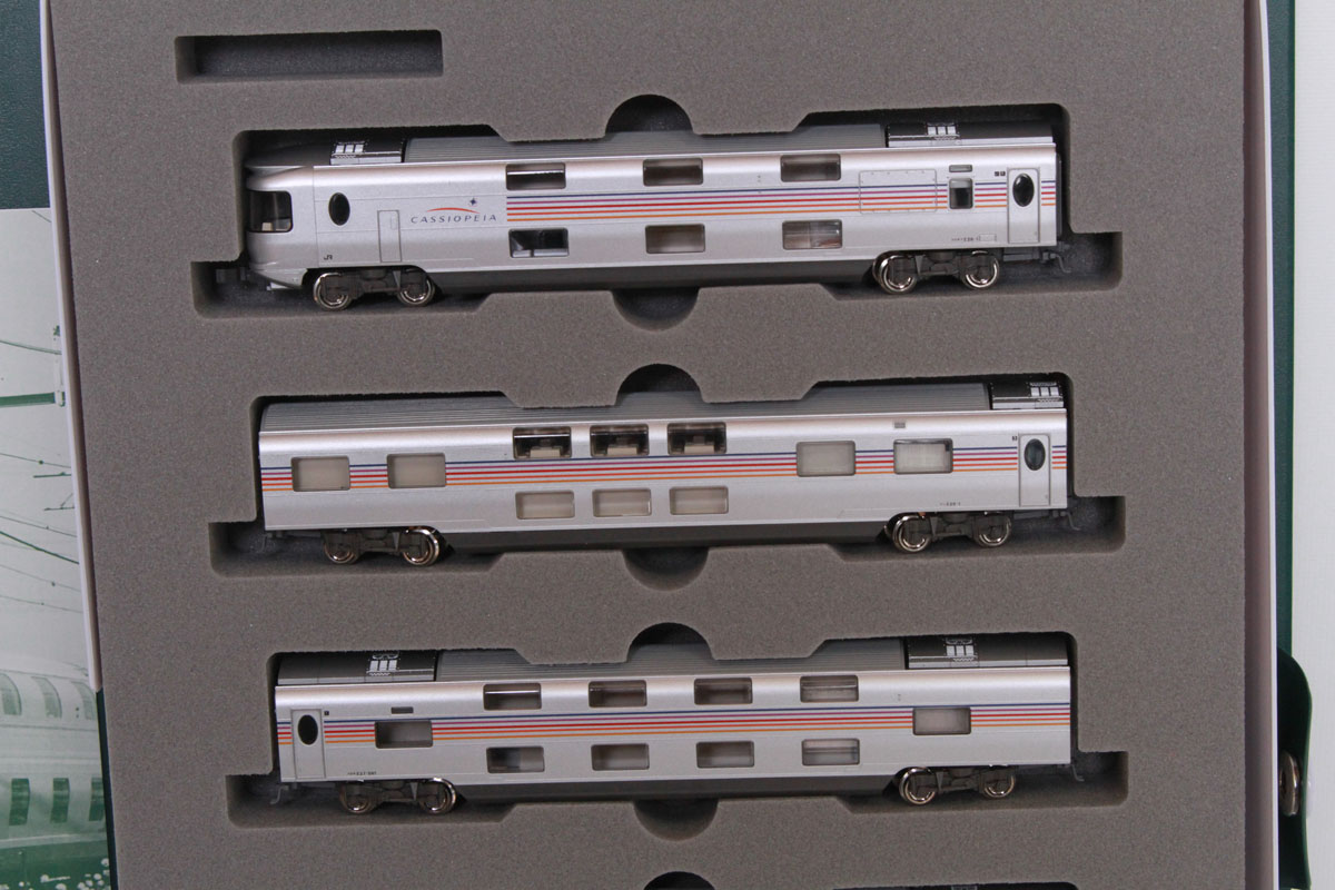KATO 10-399 E26系「カシオペア」 6両基本セット室内灯付き KATO 10-399 E26系「カシオペア」 6両基本セット室内灯付き KATO